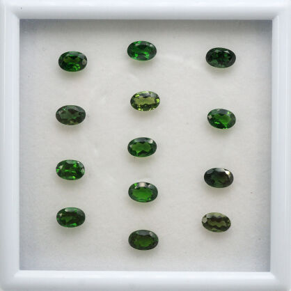 Turmalin, Owalny, 6x4 mm