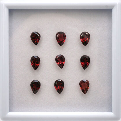 Granat, Gruszka, 7x5 mm