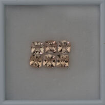 Morganit, Poduszka, 7x7 mm