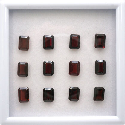 Granat, Ośmiokąt, 7x5 mm