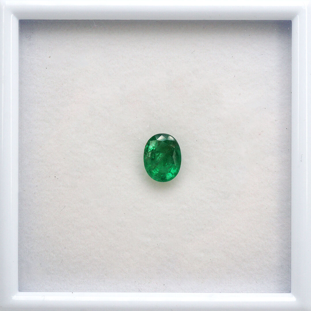 Szmaragd, Owalny, 9x7 mm