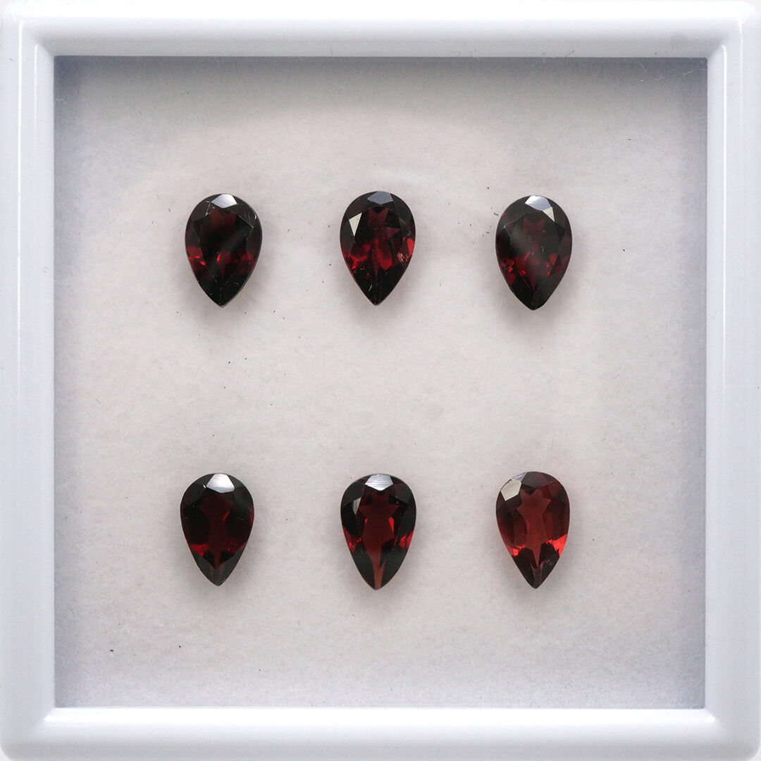 Granat, Gruszka, 9x6 mm