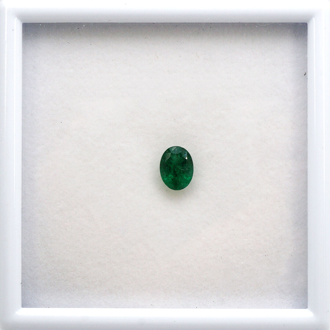 Szmaragd, Owalny, 8x6 mm