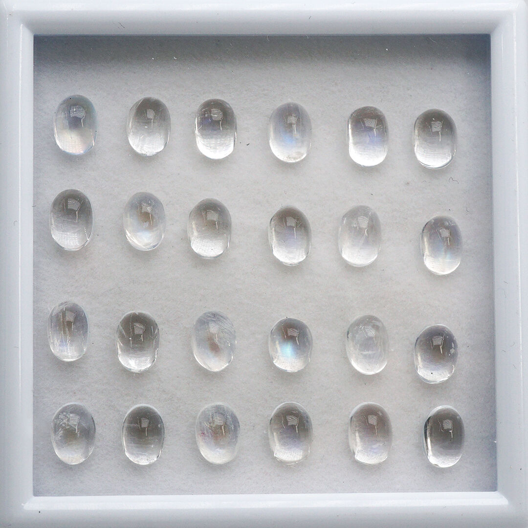 Kamień księżycowy, Owalny, 7x5 mm