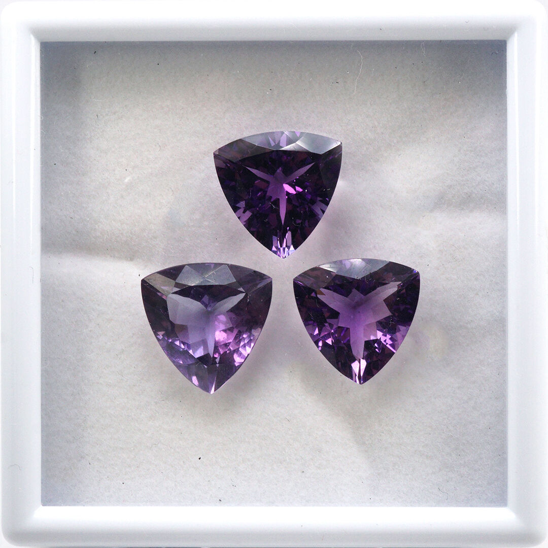 Ametyst w szlifie fantazyjnym (Trillion)