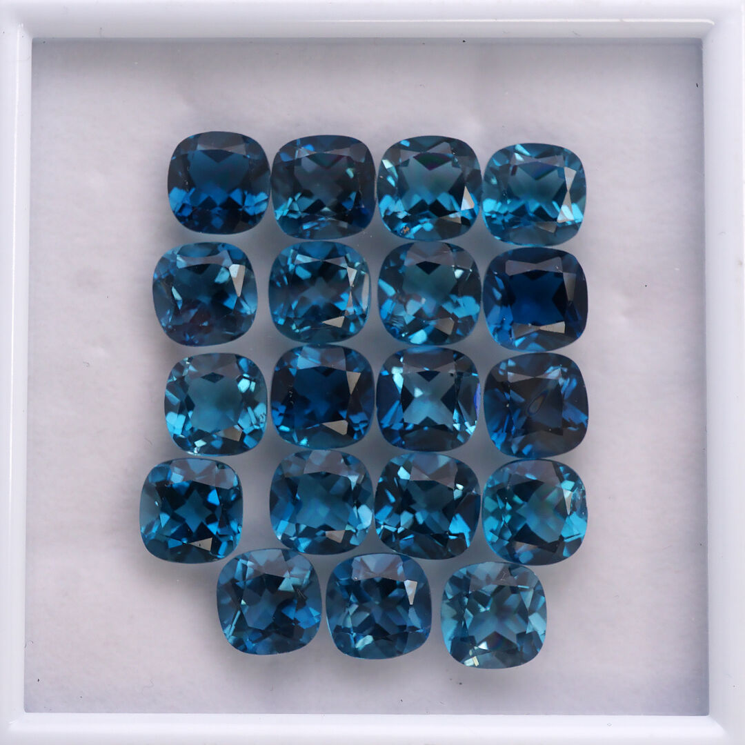 London Topaz, Poduszka, 8 mm