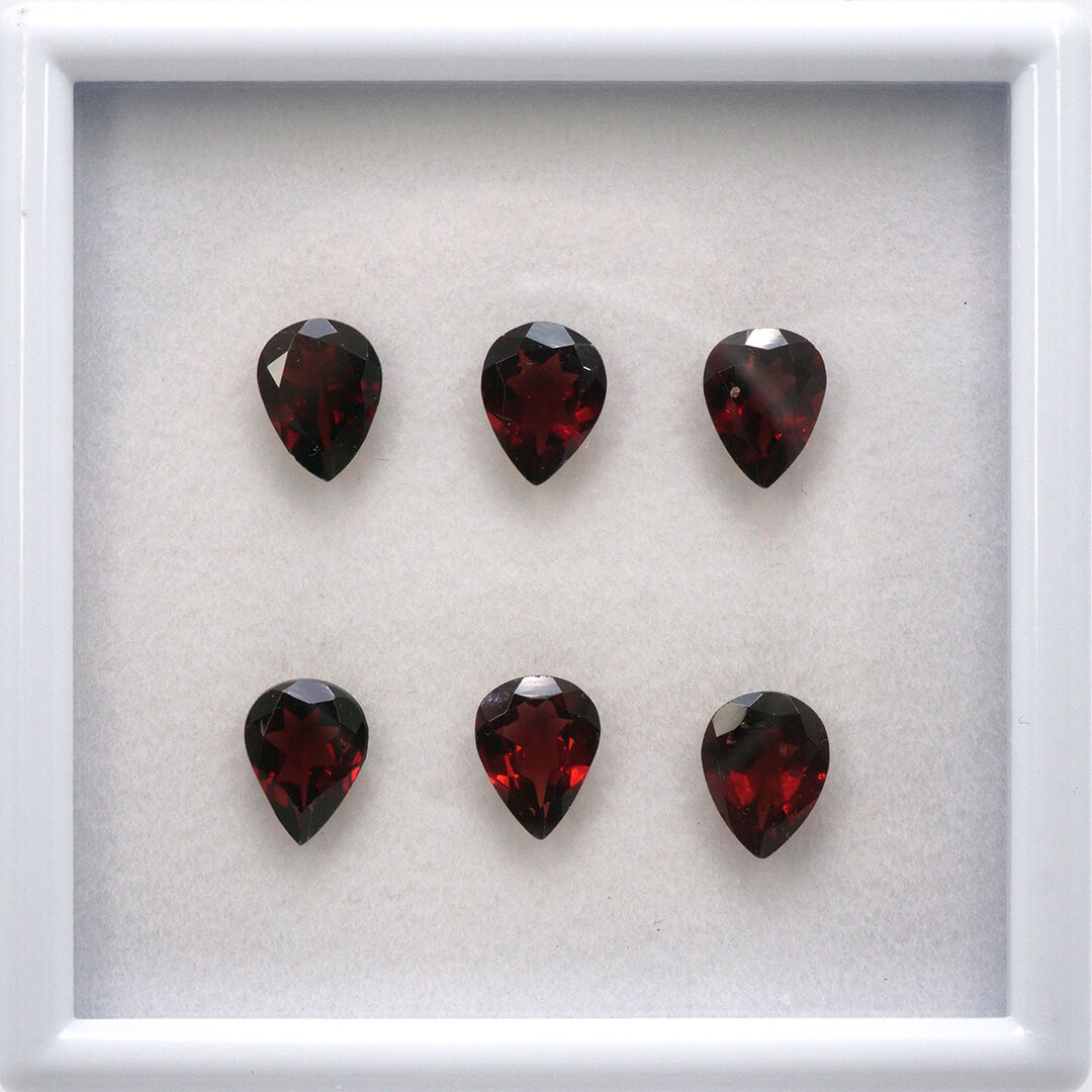 Granat, Gruszka, 9x7 mm