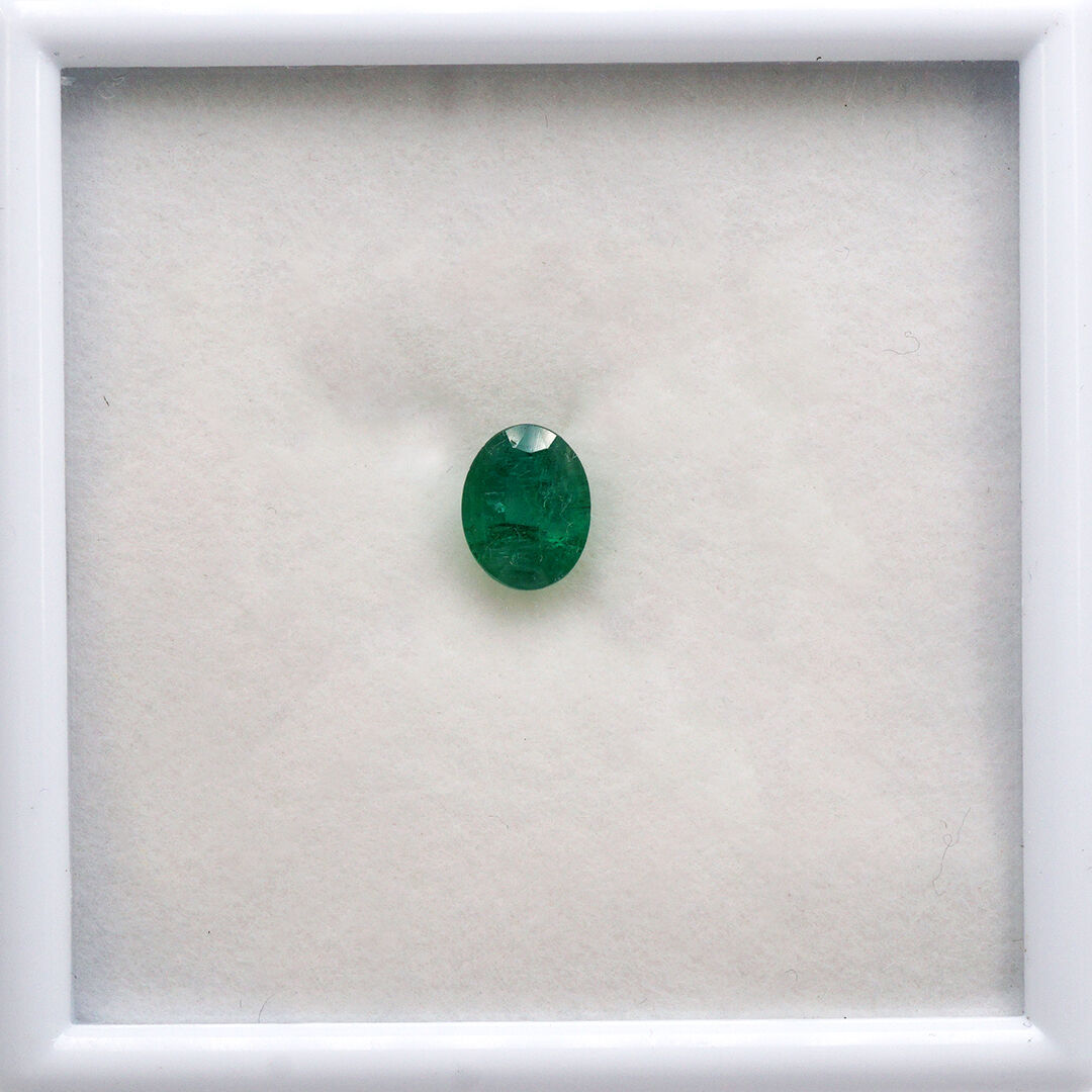 Szmaragd, Owalny, 9x7 mm