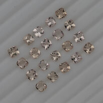 Morganit, Poduszka, 4x4 mm