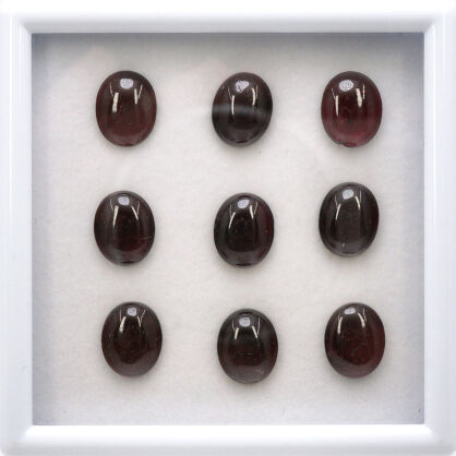 Granat, Owalny, 10x8 mm