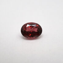 Granat - Malaya, Owalny, 8.5x6.5 mm - 2