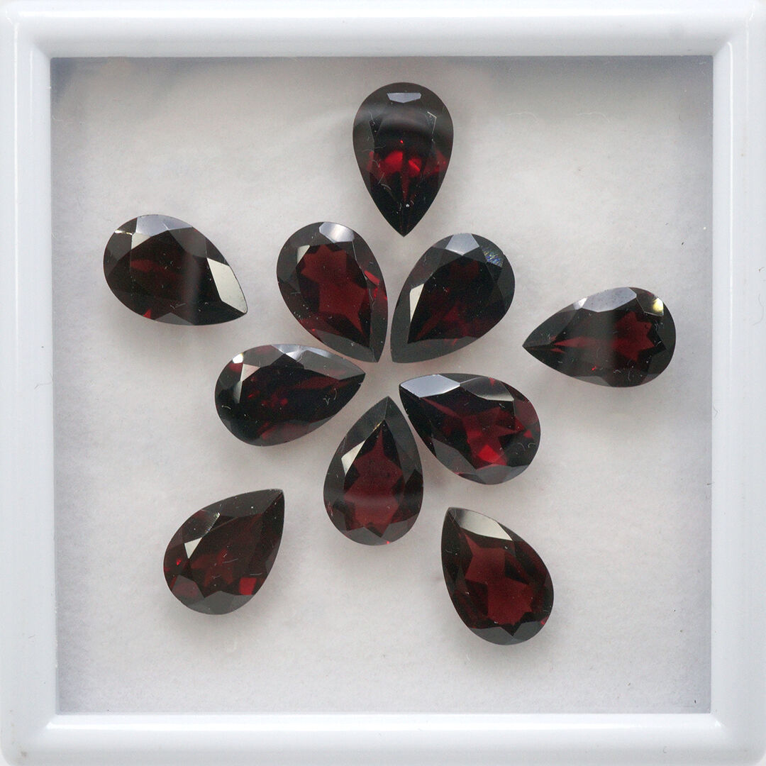 Granat, Gruszka, 12x8 mm