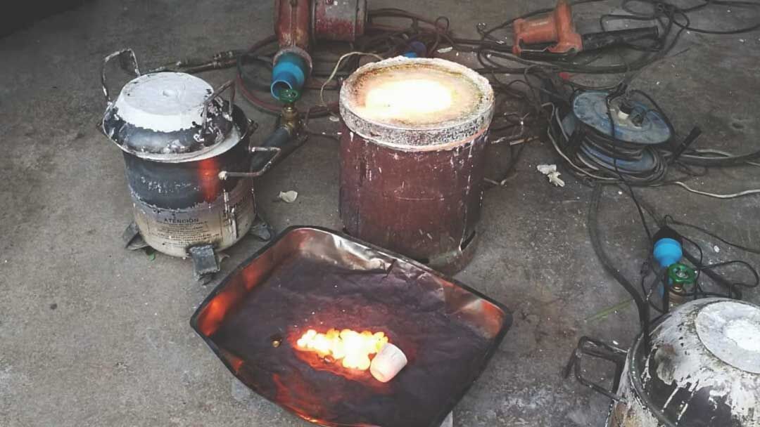 Metody traktowania kamieni jubilerskich.